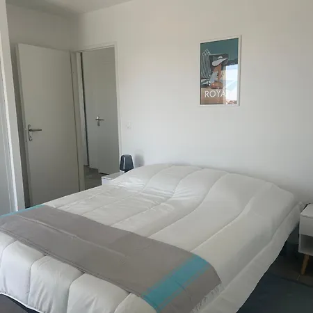 Bel Neuf Avec Terrasses A 250m De La Plage, Parking Et Ascenseur - Fr-1-539-70 Apartment *